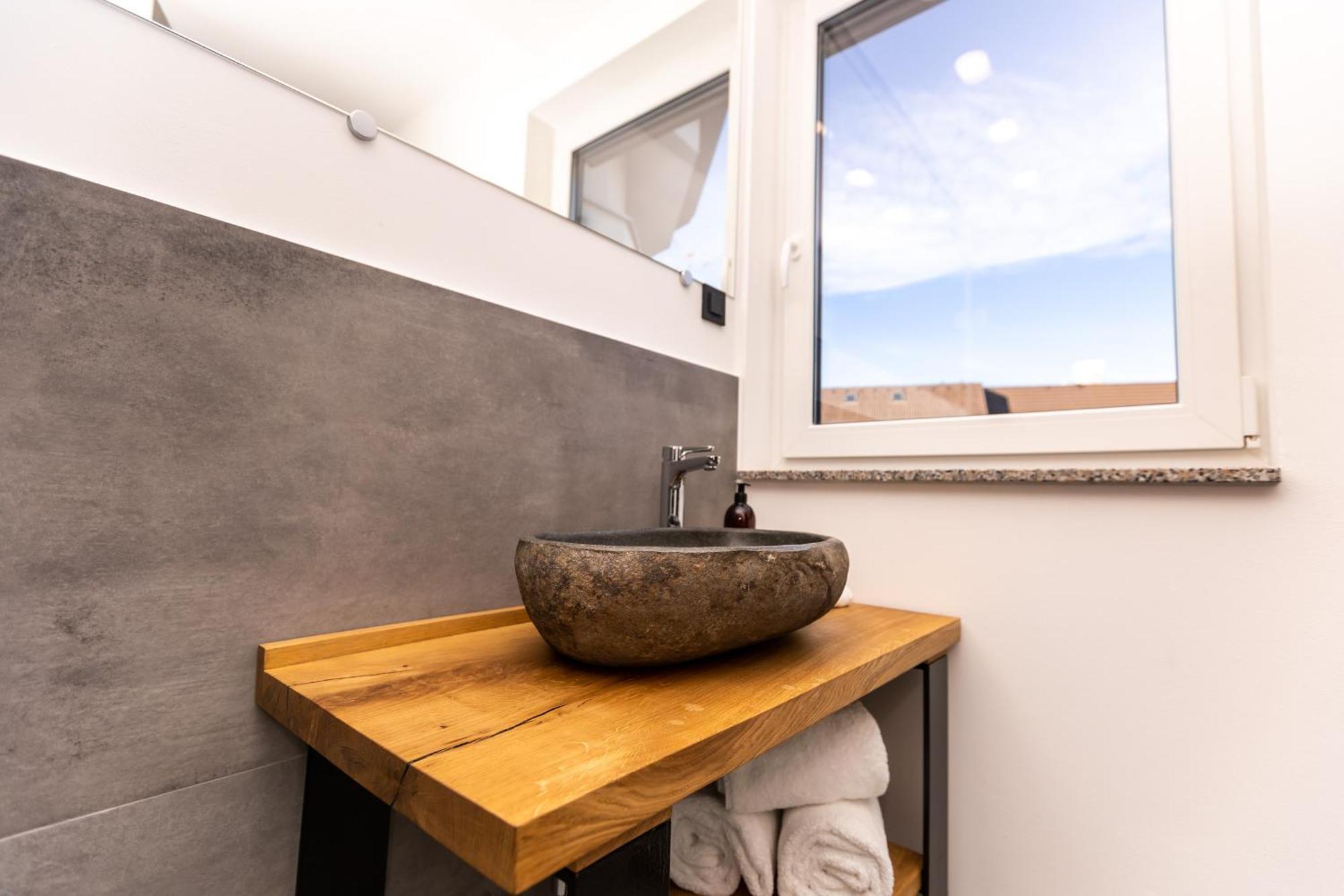 Kavenija Apartmaji - Free Parking マリボル 部屋 写真
